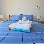 Apartment Peaceful With Double Bed - Oak Breeze *