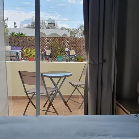 Peaceful With Double Bed - Oak Breeze Paphos