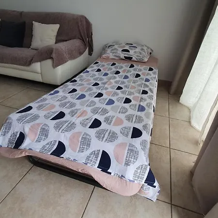 Apartment Peaceful With Double Bed - Oak Breeze Paphos
