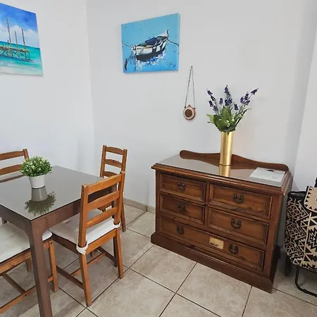 Peaceful With Double Bed - Oak Breeze Paphos