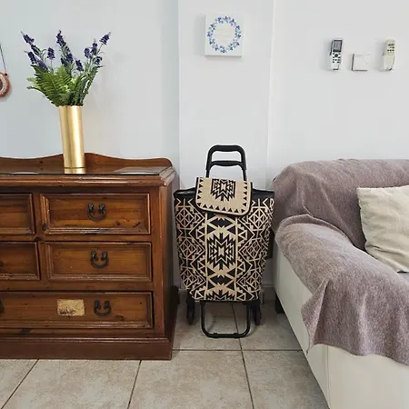 Apartment Peaceful With Double Bed - Oak Breeze *