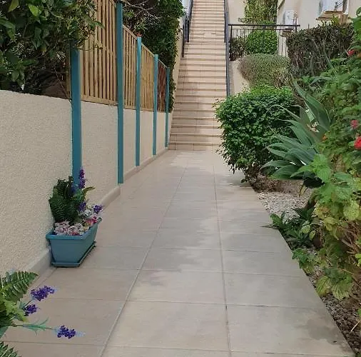 Διαμέρισμα Peaceful With Double Bed - Oak Breeze