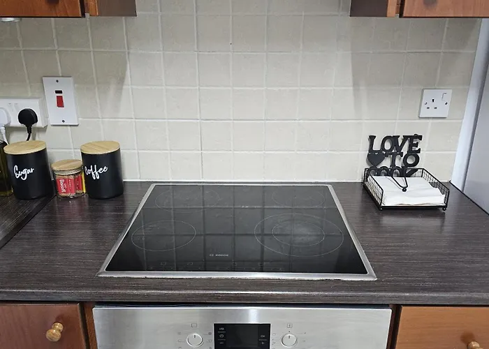 Peaceful With Double Bed - Oak Breeze Apartmán Paphos