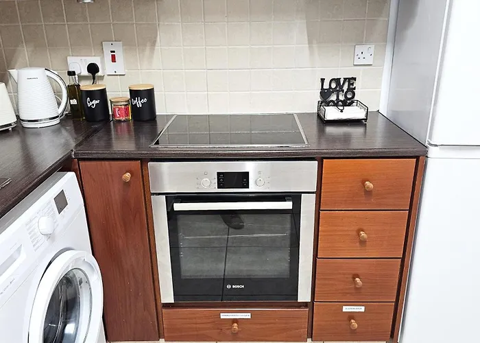 Peaceful With Double Bed - Oak Breeze * Πάφος