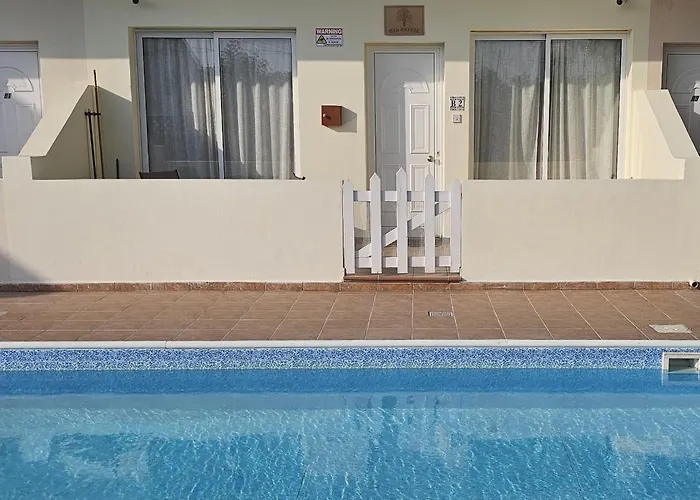 Peaceful With Double Bed - Oak Breeze Apartmán *