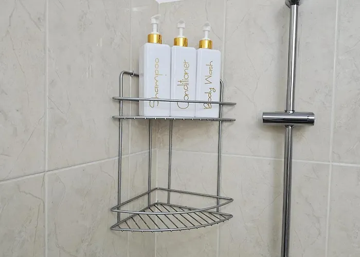 Peaceful With Double Bed - Oak Breeze * Πάφος