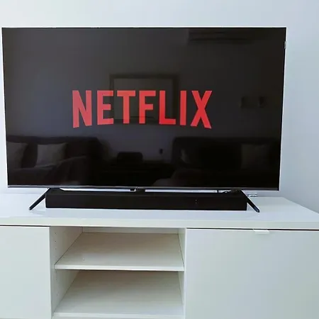 شقة Peaceful With Double Bed - Oak Breeze *